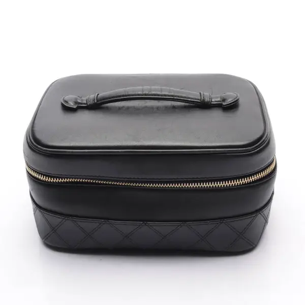 Cosmetic Bag in Black, Leather, Chanel