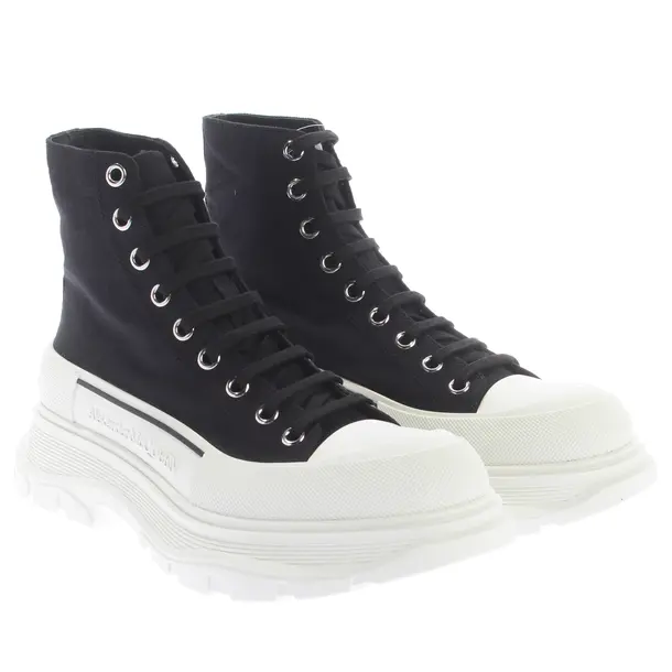 Sneakers in Black, , Alexander McQueen