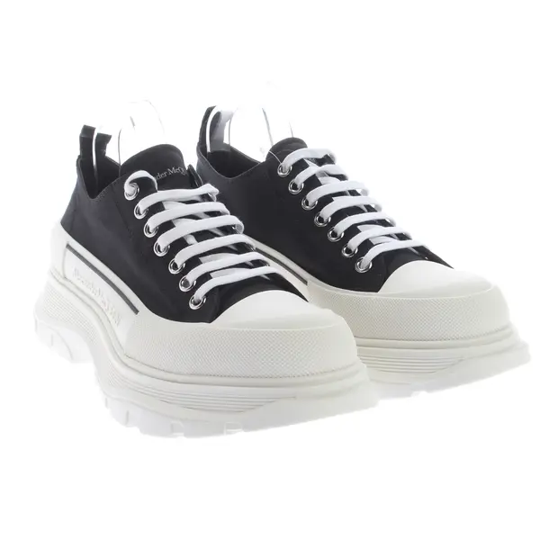 Sneakers, in Black, Alexander McQueen