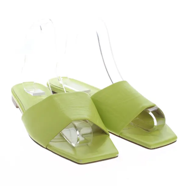 Sandals, in Green, Aeydē