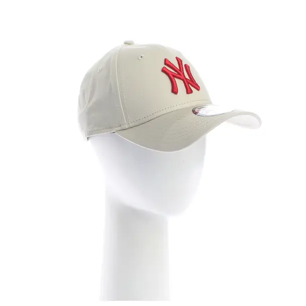 Cap in White, Cotton, New Era