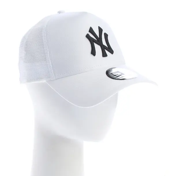 Cap in White, Cotton, New Era
