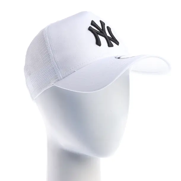 Cap in White, Cotton, New Era