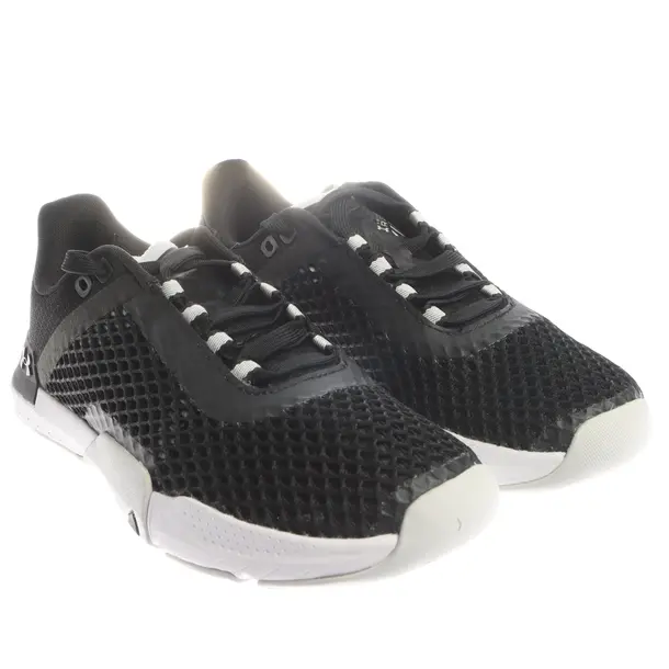 Sneakers in Black, , Under Armour