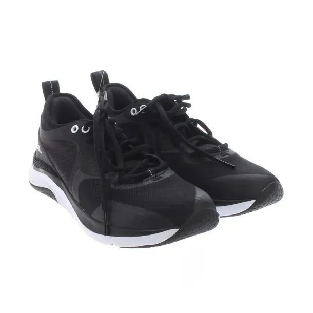 Sneakers in Black, , Under Armour