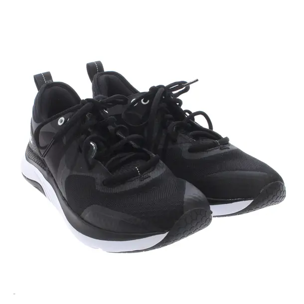Sneakers in Black, , Under Armour