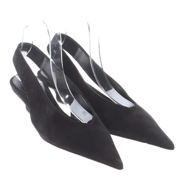 Slingbacks, in Black, Totême