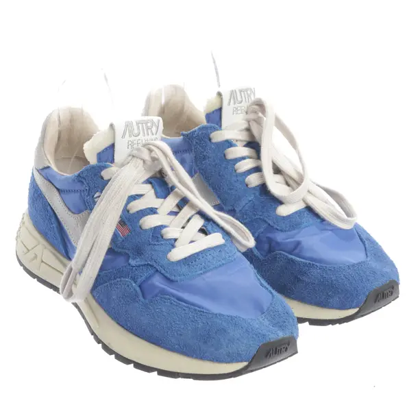 Sneakers, in Blue, Autry