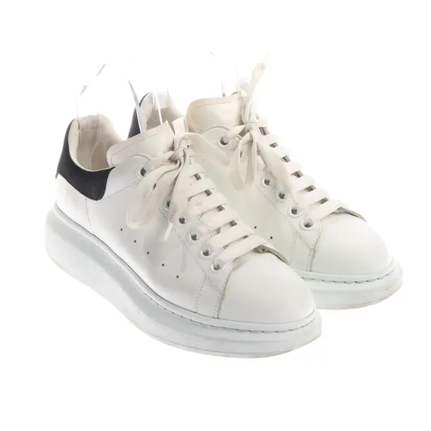 Sneaker, in Weiß, Alexander McQueen