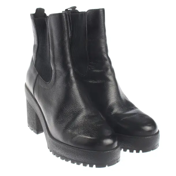Ankle Boots, in Black, Hogan