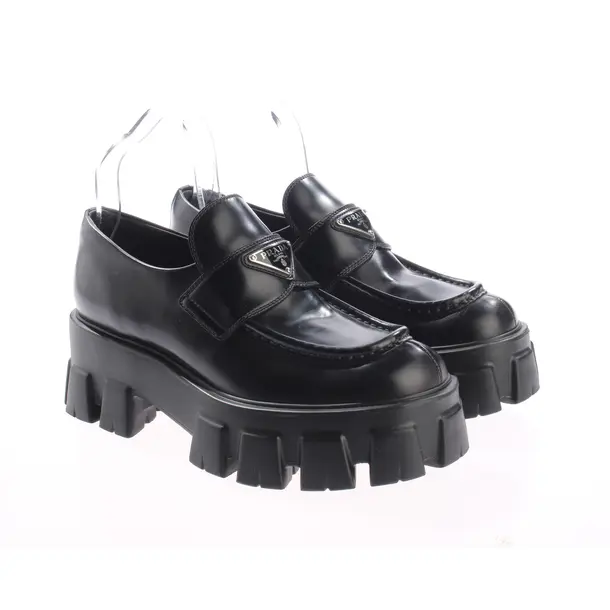 Loafers, in Schwarz, Prada