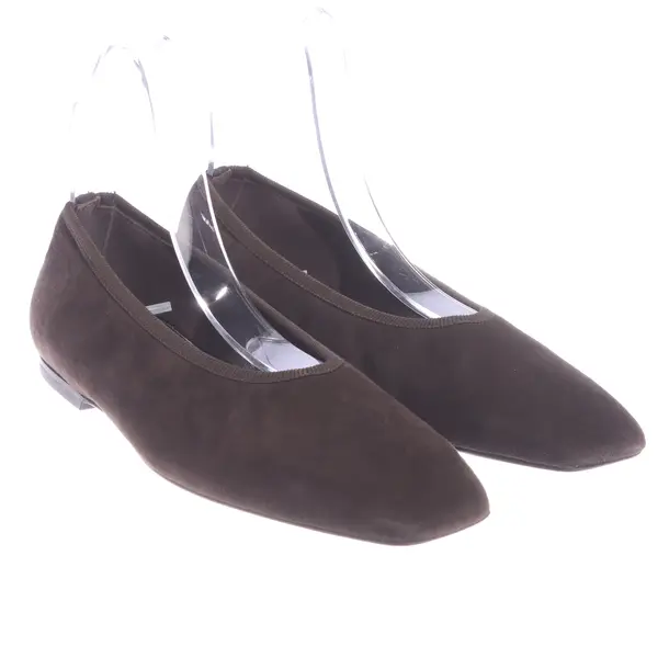 Ballerinas, in Dunkelbraun, Totême