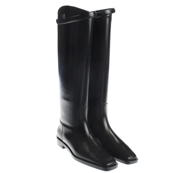 Boots, in Black, Totême