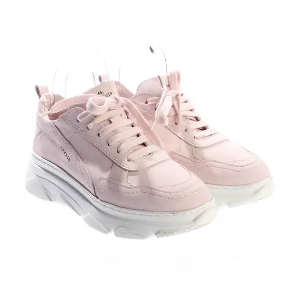 Sneaker, in Hellrosa, Copenhagen