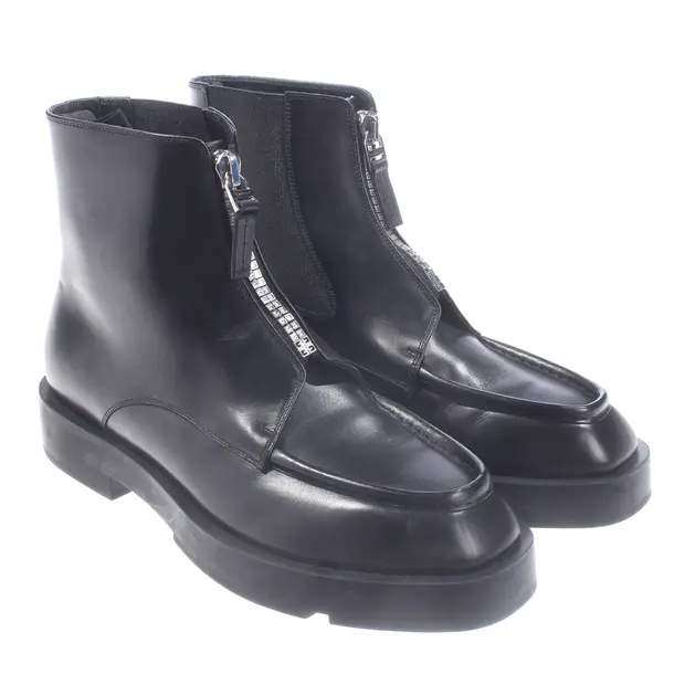 Boots, in Black, Givenchy