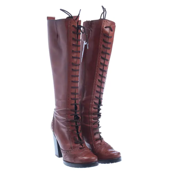 Boots, in Brown, Pura López