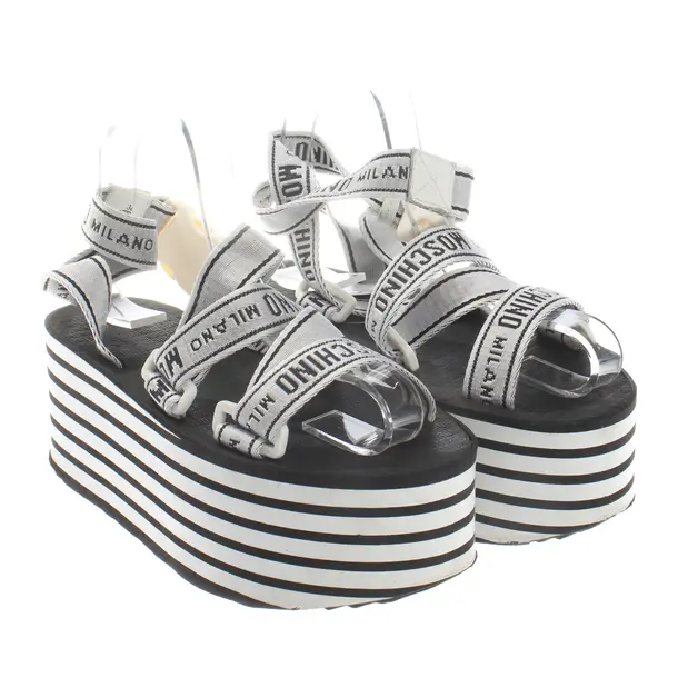 Wedges, in Schwarz, Moschino