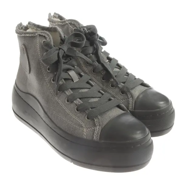 High-Top Sneaker, in Grau, R13