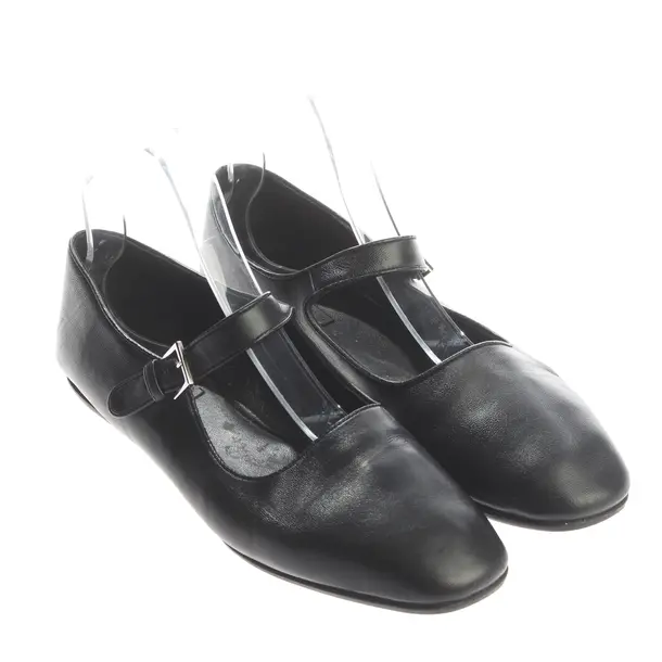 Scarpe basse, in Nero, La fila