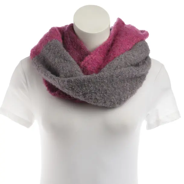 Scarf, in Pink, Polyester, Roeckl