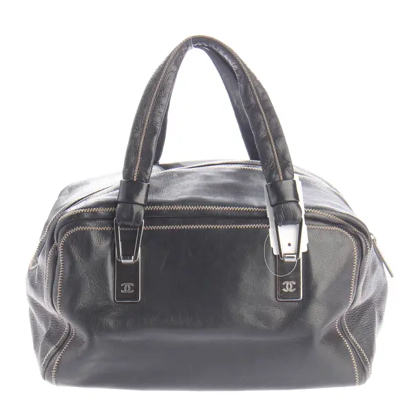 Handbag, in Black, Leather, Chanel