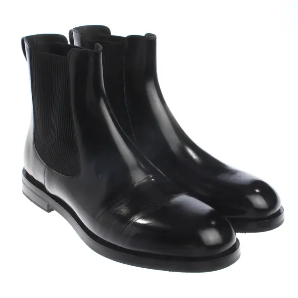 Chelsea Boots, in Black, Manolo Blahnik