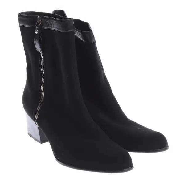 Ankle Boots in Black, , Stuart Weitzman