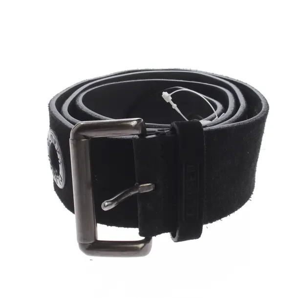 Belt, in Black, Leather, Closed