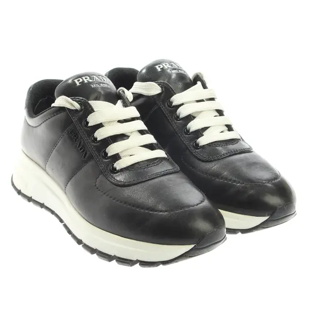 Sneaker, in Schwarz, Prada