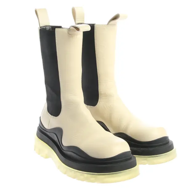 Chelsea Boots, in Cream, Bottega Veneta