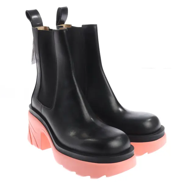 Chelsea Boots, in Black, Bottega Veneta