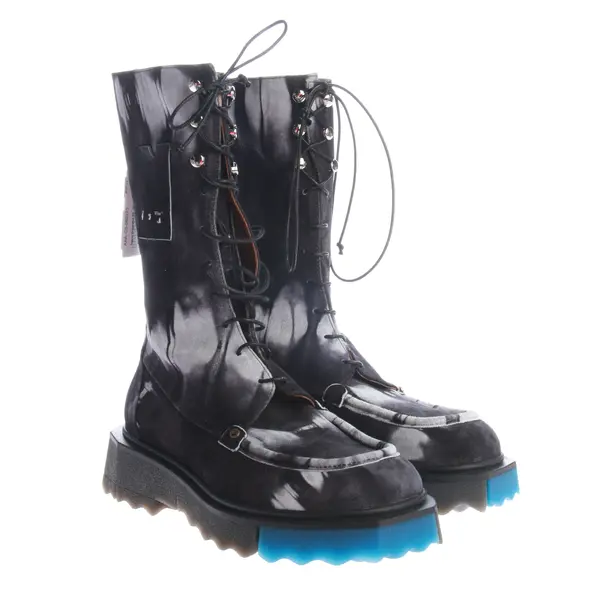 Boots, in Light Gray, Off-White