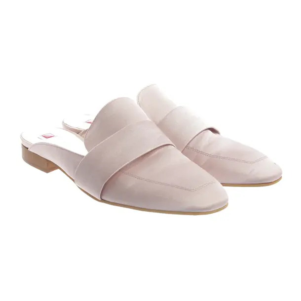 Mules, in Hellrosa, Högl