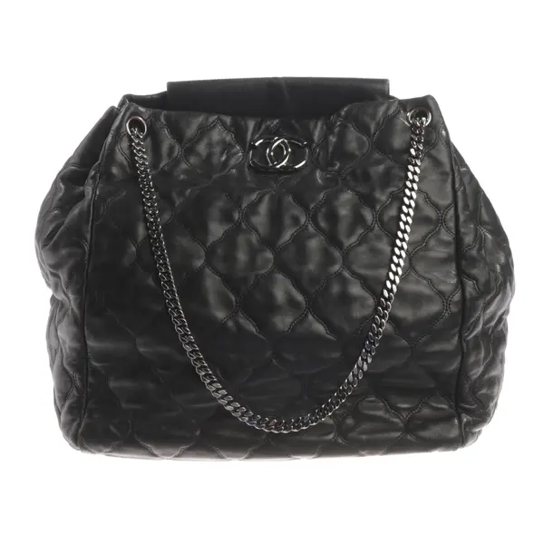 Shoulder Bag, in Black, Leather, Chanel