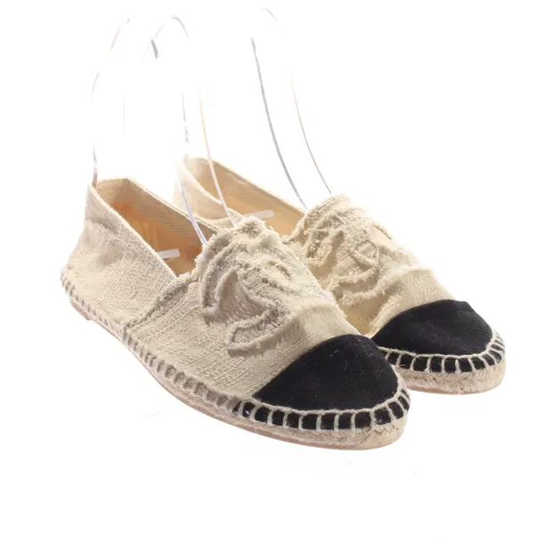Espadrilles, in Beige, Chanel