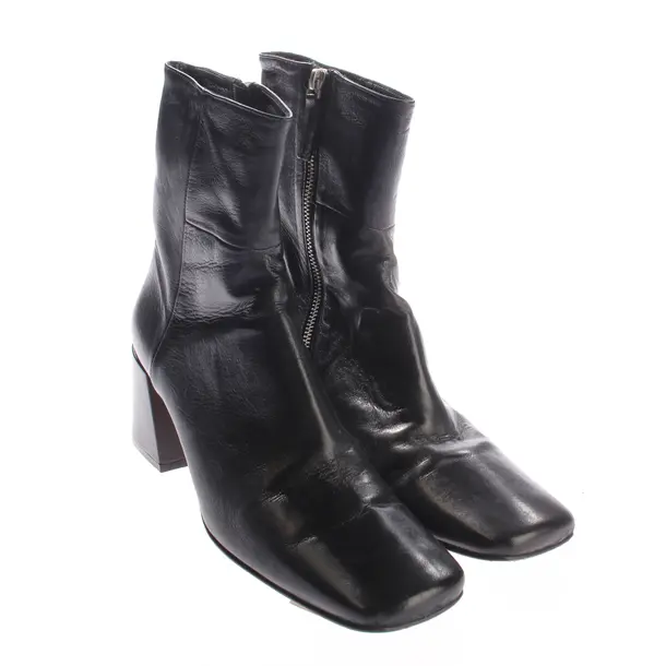 Ankle Boots, in Black, Pomme d´or