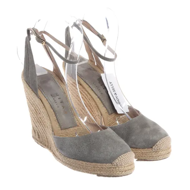 Wedges, in Gray, Paloma Barceló