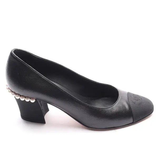 High Heels in Black, , Chanel