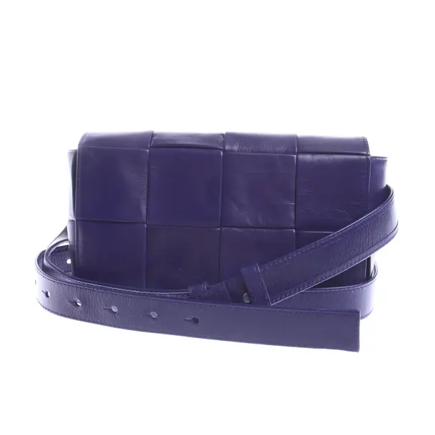Gürteltasche in Lila, Leder, Bottega Veneta