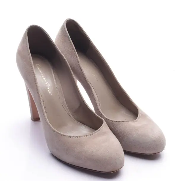 Pumps, in Camel, Gianvito Rossi