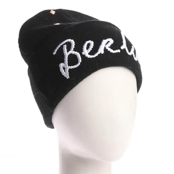 Beanie, in Black, Cotton, Lala Berlin