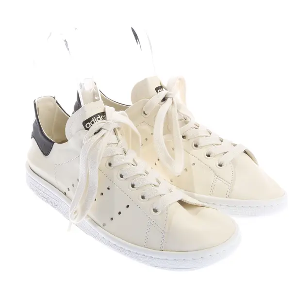 Sneakers in White, , Balenciaga