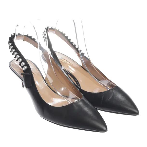 Pumps in Black, , Aquazzura