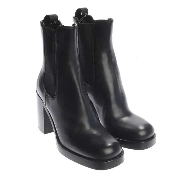 Chelsea Boots, in Black, Prada