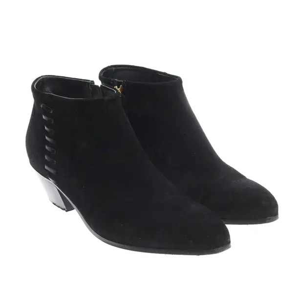 Ankle Boots in Black, , Closed