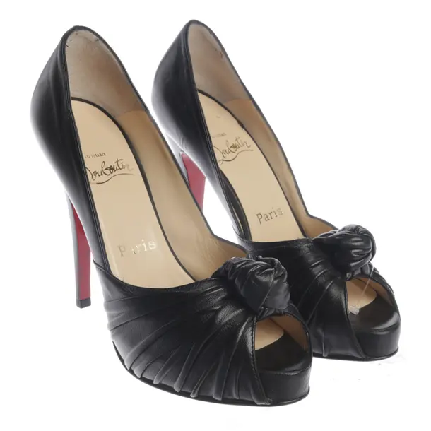 Peeptoes, in Nero, Christian Louboutin