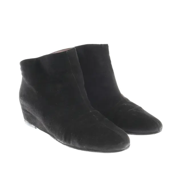 Ankle Boots, in Black, Alaia
