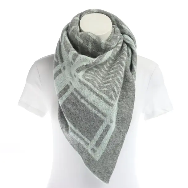 Scarf, in Gray, Cashmere, Lala Berlin