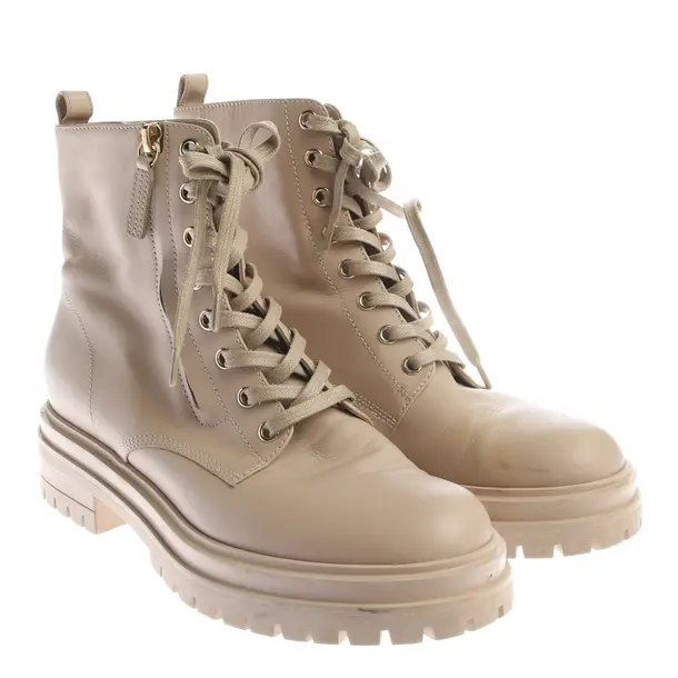 Boots, in Nude, Gianvito Rossi