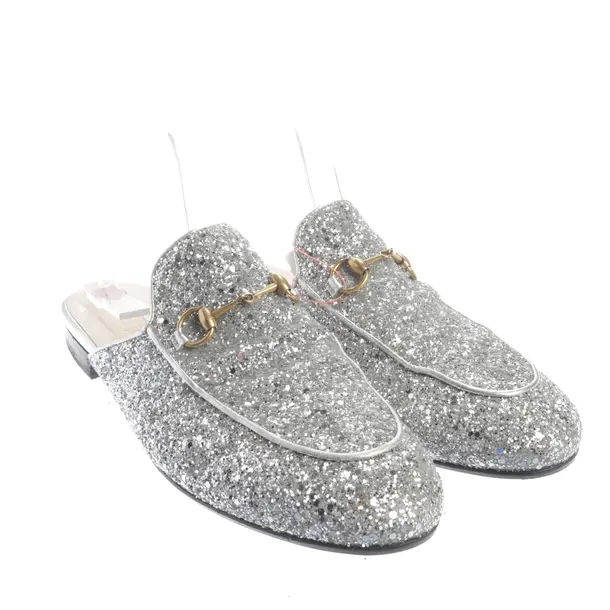 Mules, in Silber, Gucci